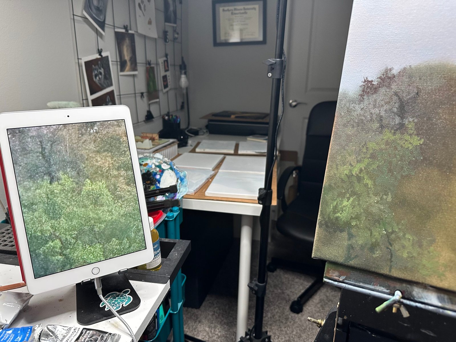 Feeling Cramped? How to Handle Outgrowing Your Studio